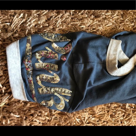 VS PINK t-shirt - Picture 4 of 5